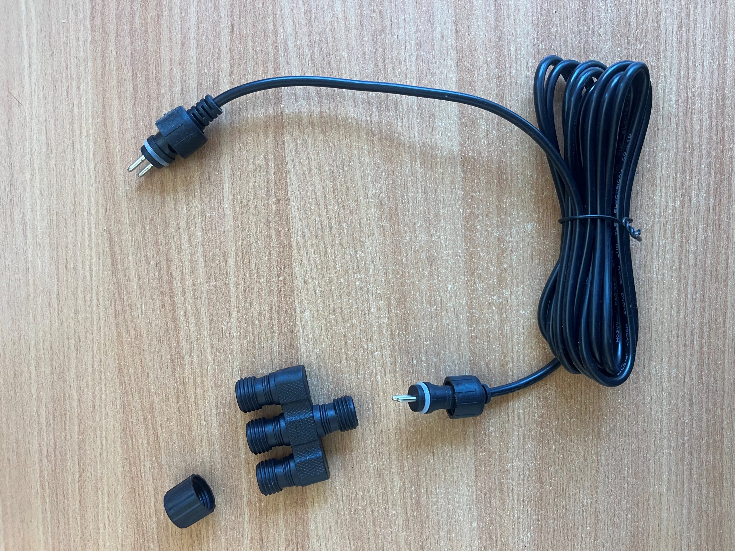 3 to 1 connector with connecting cable